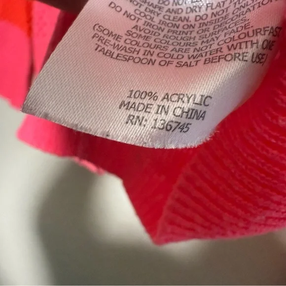 Lorna Jane Knit Acrylic Neon Pink and Orange Striped Sweater - Picture 8 of 10